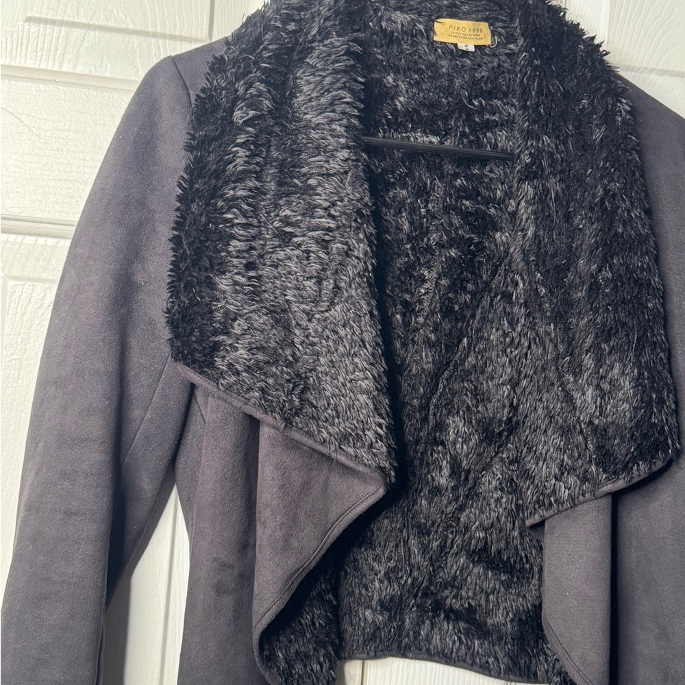 Piko 1988 Black Faux Fur Lined Jacket - Picture 11 of 14